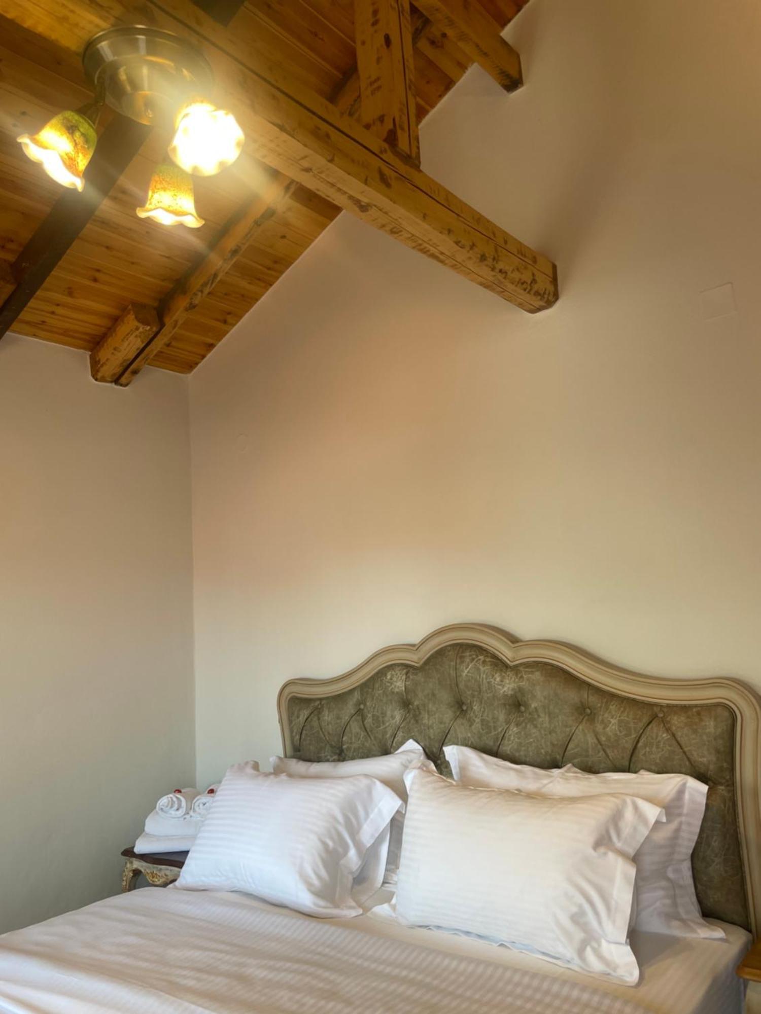 Petrino Hotel Palaios Panteleimonas Luaran gambar